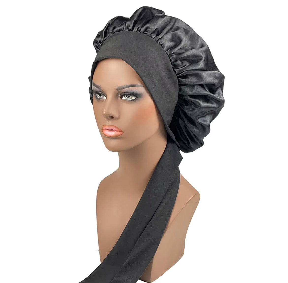 Bonnet en satin – noir